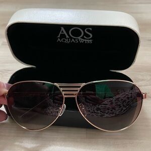 Aquaswiss Rose Gold Frame Aviator Sunglasses with Gradient Smoke Lenses